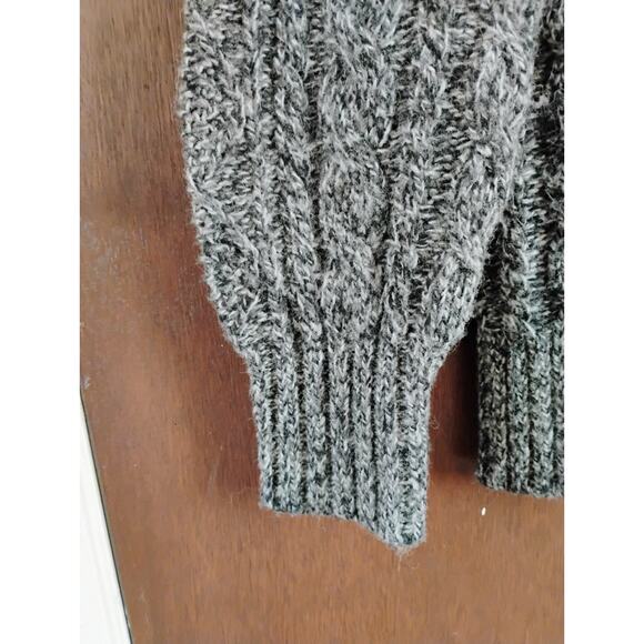 Small LL Bean Button Up Cable Knit Sweater. Preppy. Log cabin. Ocean. Lake. - Picture 14 of 16